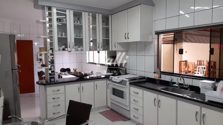 Imagem CASA RESIDENCIAL em Americana - SP, Vila Omar