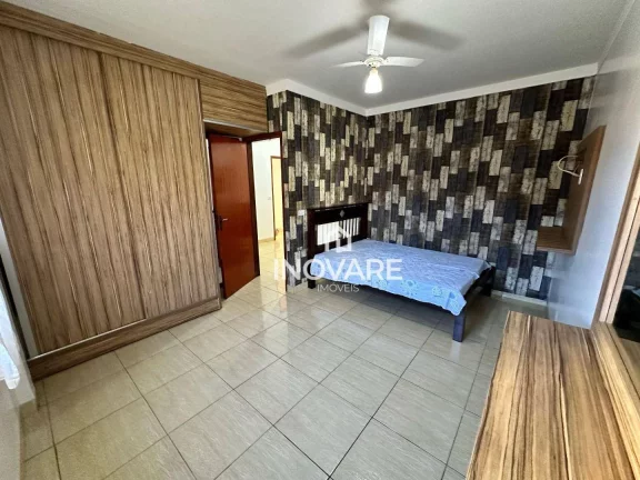 Imagem Casa com 3 dormitórios à venda, 280 m² por R$ 650.000,00 - Cidade Jardim - Itumbiara/GO