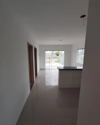 Imagem Casa em Coroados(Guaratuba)para Venda a 150 metros do mar, ótimo preço!!
