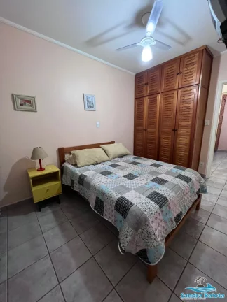 Imagem Apartamento com 3 dormitórios a 100 metros da Praia Grande