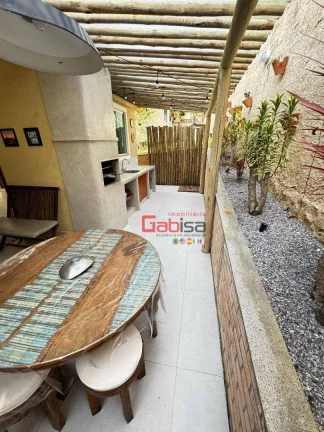 Imagem Casa com 2 dormitórios à venda, 86 m² por R$ 980.000,00 - Praia Brava - Armação dos Búzios/RJ