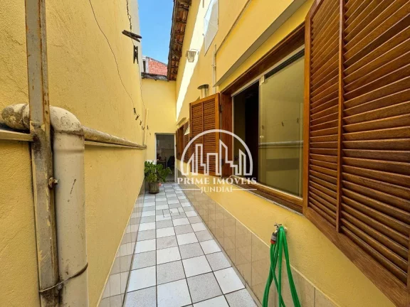 Imagem Casa Ampla com 3 Dormitórios à Venda no Cidade Jardim II - Jundiaí-SP