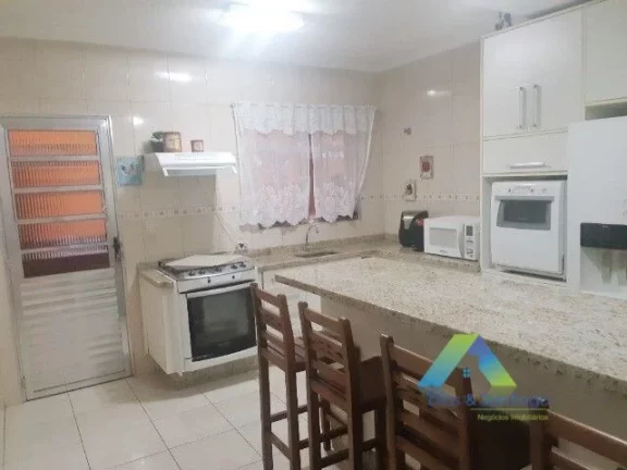 Imagem SOBRADO excelente localização Santo André, 142 metros, 3 dormitórios, 2 vagas ótimo valor !