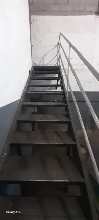 Imagem Galpão para Locação em Santa Luzia, 250m², 2 Banheiros