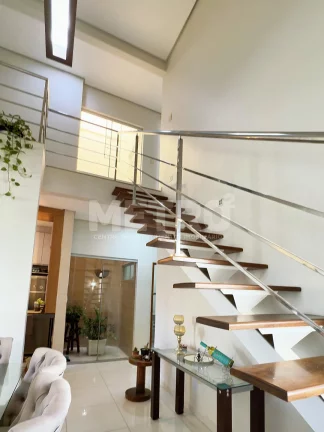 Imagem Casa à venda no Sol Nascente Etapas, com 4 quartos, sendo 3 suítes