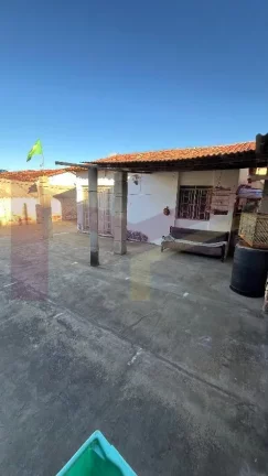 Imagem Casa ampla, 3 quartos, Conjunto Centenário. Bairro Queimadinha