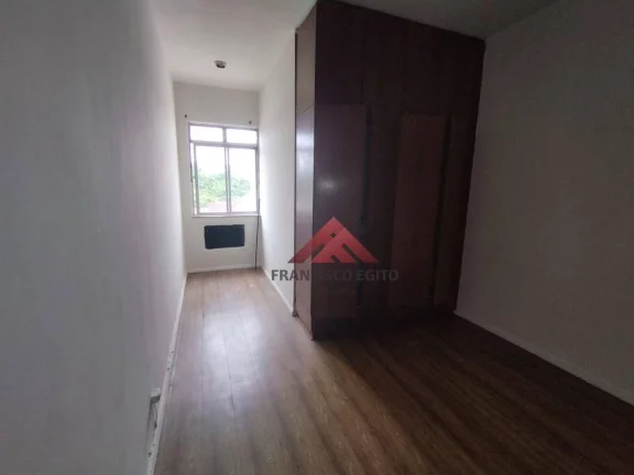 Imagem Apartamento com 2 dormitórios para alugar, 63 m² por R$ 2.163,91/mês - Centro - Niterói/RJ