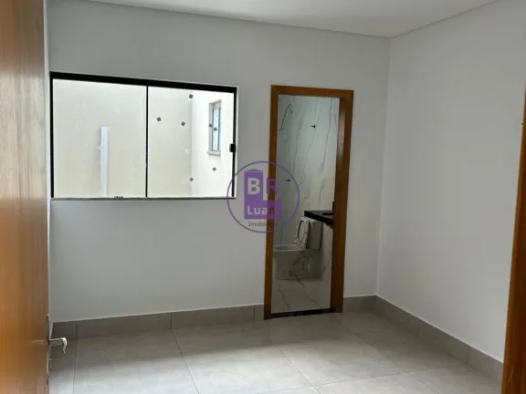 Imagem Excelente oportunidade! Linda casa à venda em uma das regiões mais valorizadas e bem conceituadas da cidade.