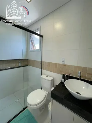 Imagem Excelente apartamento de 2 dormitorios e 2 vagas de garegem, localizado no Forte