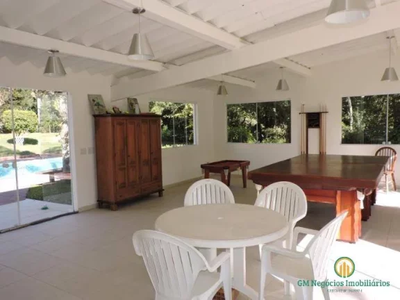 Imagem Casa com 4 suites em 5 mil m²! Lazer e privacidade! Energia solar!