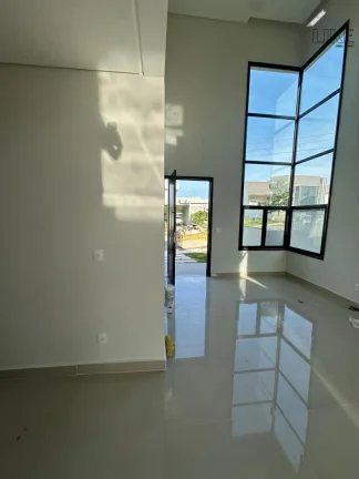 Imagem Sobrado no Condomínio Malibu em Caçapava.