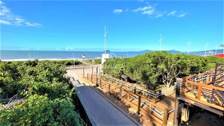 Imagem Adquira um apartamento de luxo em Balneário Piçarras SC- Viva o sonho de morar frente ao mar no Al Mare Beach Front