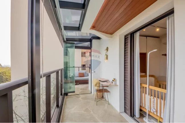 Imagem Apartamento Garden que se destaca pela localização no bairro charmoso da Vila Madalena, com 2 dormitórios, sendo 1 suite, 2 banheiros e 1 vaga .