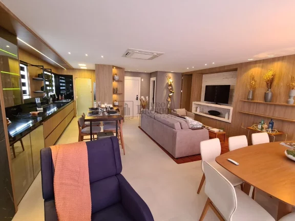 Imagem Apartamento com 03 suítes no Centro de Balneário Camboriú
