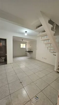 Imagem casa sobrado 2 suítes em Praia Grande canto do forte