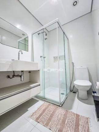 Imagem Apartamento à Venda no Clube Compartilhado, com quadra de Tênis em Riviera de São Lourenço