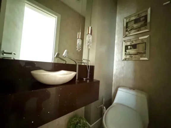 Imagem Apartamento decorado com 3 suítes e 3 vagas de garagem em Balneário Camboriú