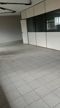 Imagem Prédio comercial para locação (DISPONÍVEL PARTE INFERIOR DO PRÉDIO )
