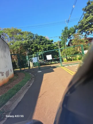 Imagem Venha conhecer essa oportunidade única! Terreno de 242m² no bolsão residencial do Terras do Barã...