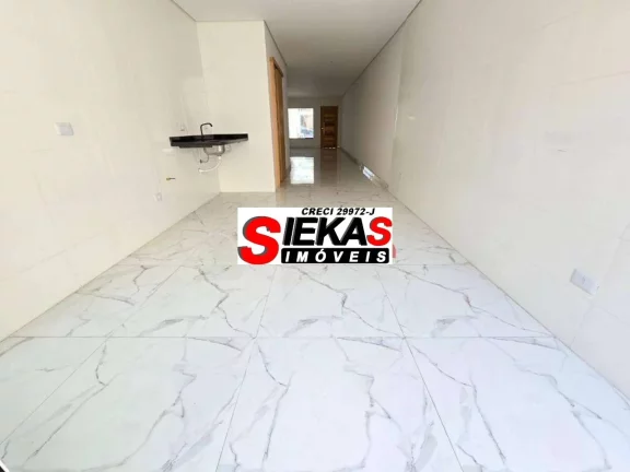 Imagem Sobrado Frontal a venda na Vila Ré: Modernidade e Espaços Amplos.