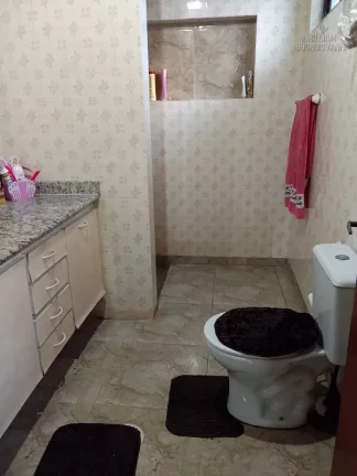 Imagem Casa térrea com 3 dormitórios em Mongaguá