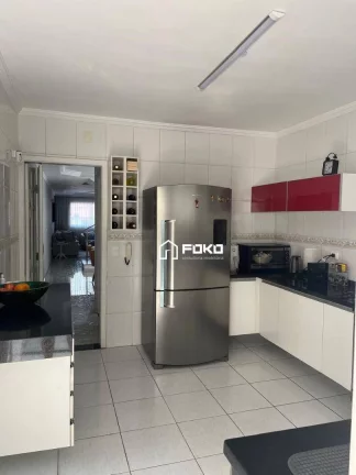 Imagem Sobrado com 4 dormitórios à venda, 200 m² por R$ 1.149.999,99 - Jardim Santa Mena - Guarulhos/SP