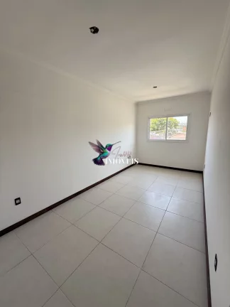 Imagem Casa à venda no bairro Cavalhada - Porto Alegre/RS