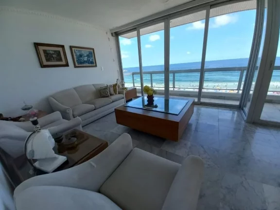 Imagem Apartamento com 3 dormitórios à venda, 164 m² - Centro - Guarujá/SP