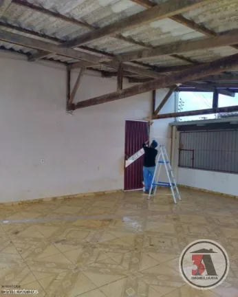 Imagem Casa 2/4 no Três Marias