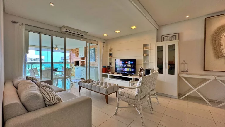 Imagem Apartamento Decorado de Alto Padrão com Vista para o Mar na Riviera