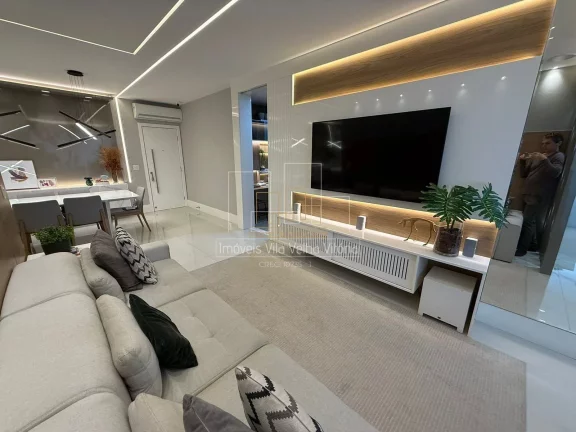Imagem Apartamento 4 quartos, duas suítes montado de porteira fechada à venda na Praia