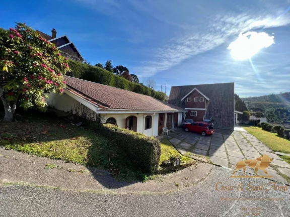 Imagem Casa, Chalé e Edicula a venda em Campos do Jordão-SP