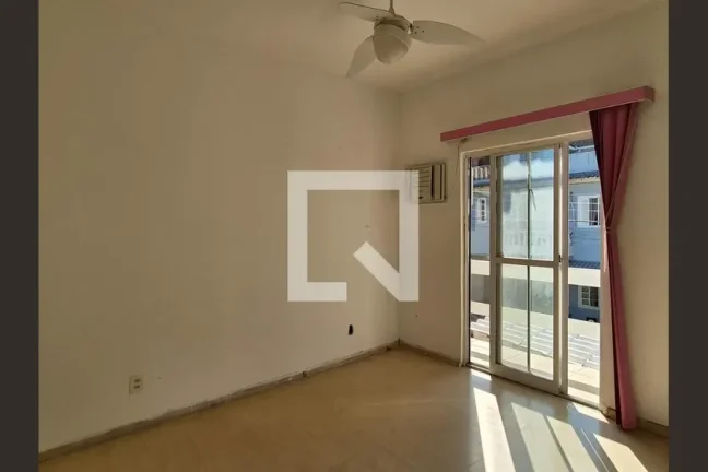 Imagem Casa à Venda - Vargem Pequena, 3 Quartos, 265 m2