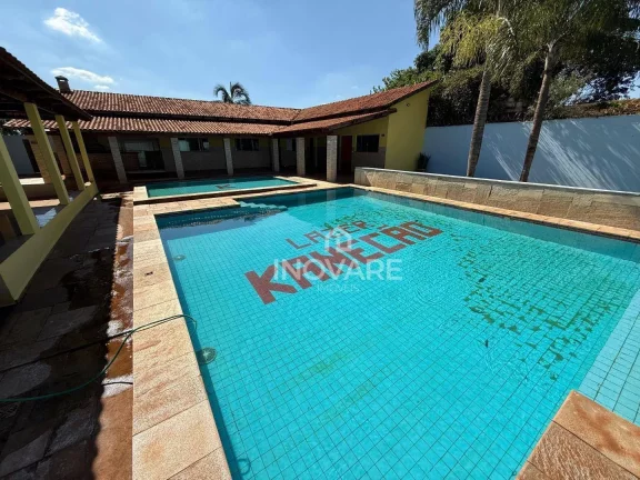 Imagem Casa com 3 dormitórios para alugar, 400 m² por R$ 4.150,00/mês - Setor Paranaíba - Itumbiara/GO