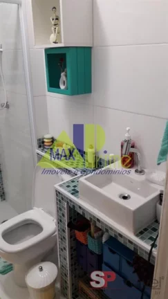 Imagem Imperdível oportunidade! Apartamento à venda em São Paulo-SP, Vila Carmosina, 2 quartos, 1 sala, 1 banheiro, 1 vaga, 49m².
