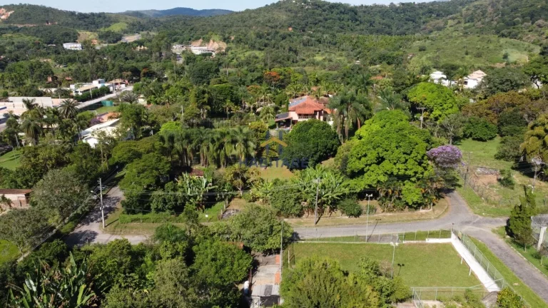 Imagem Chácara no Condomínio Quintas da Jangada I - Sarzedo/MG.