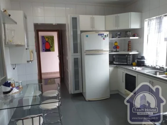 Imagem Casa em condomínio de alto padrão no Residencial Suzano