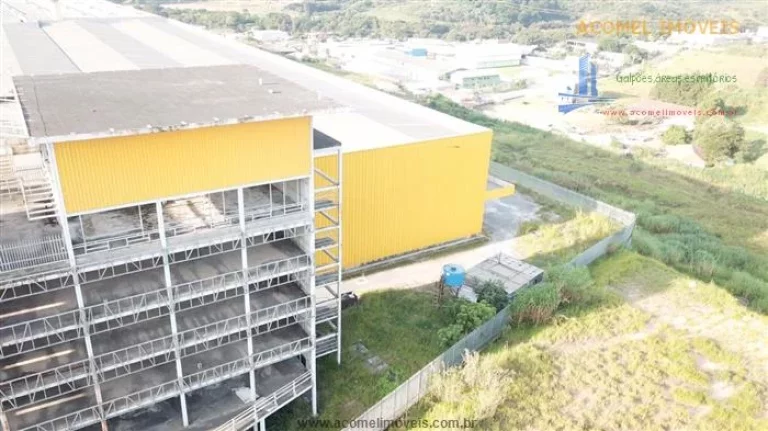 Imagem Galpões para venda em Aracariguama no bairro Distrito Industrial