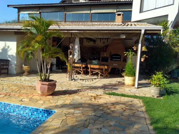 Imagem Chácara à Venda com Charmoso Chalé para Visitas - Conforto e Tranquilidade!