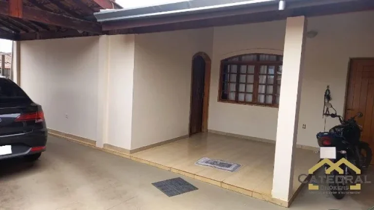 Imagem Casa térrea aconchegante de 3 dormitórios sendo uma suíte em Jarinu - SP