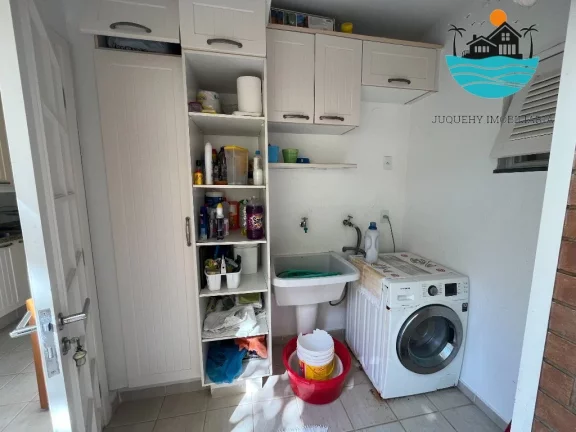 Imagem Casa em condomínio pé na areia c/ vista ao mar para venda e locação em Juquehy com 4 suítes, 10 pes. 201m² de área construída | Juquehy Imobiliária