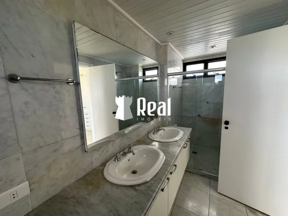 Imagem Píer e Teleférico com Acesso Privativo ao Mar