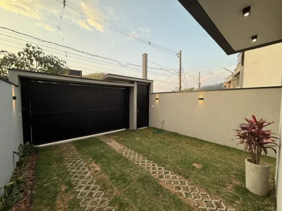 Imagem Casa de Luxo com Automação e Piscina com LED no Nova Jaguari