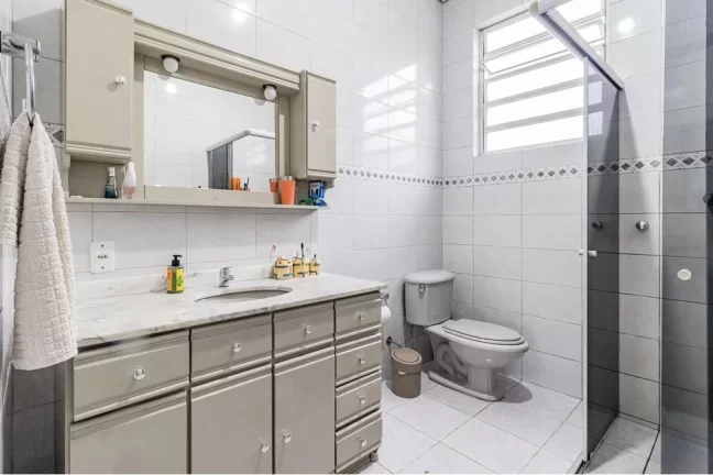 Imagem SVP 251 Casa 612511042-16 - Casa à venda no bairro Santana - Porto Alegre/RS