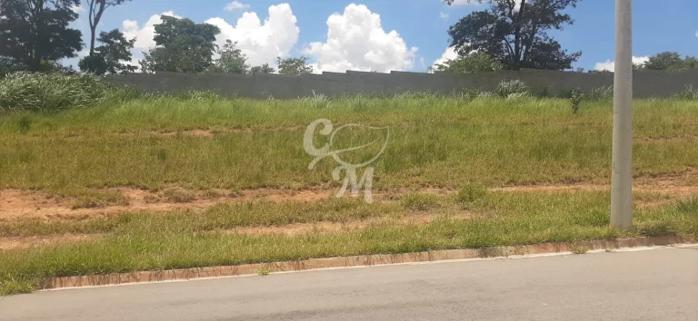 Imagem Terreno em Condomínio no Jardim Guanabara