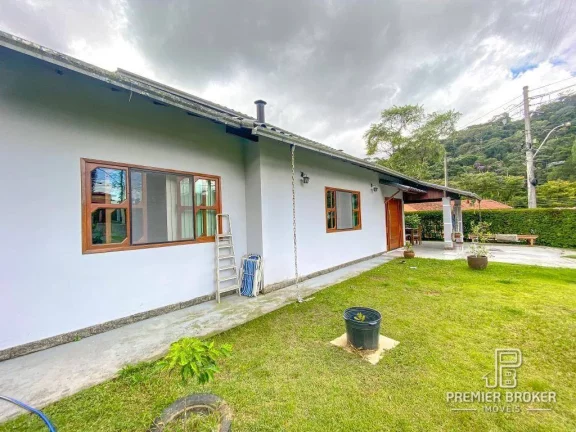 Imagem Casa à venda, 118 m² por R$ 890.000,00 - Albuquerque - Teresópolis/RJ