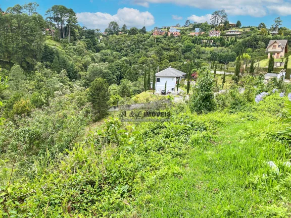 Imagem Terreno à venda em Campos do Jordão – Em bairro nobre com vista panorâmica