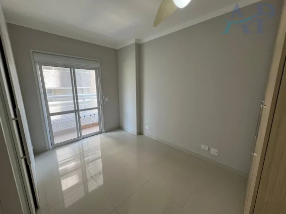 Imagem Apartamento no Canto do Forte em Praia Grande com 4 Dormitórios