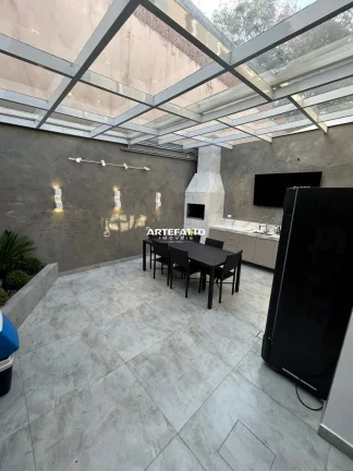 Imagem Casa em Condomínio impecável será entregue com tudo dentro! Toda reformada nova