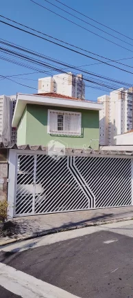 Imagem (SOBRADO + 1 CASA) COM 216M² COM 2 AMPLOS DORMITÓRIOS, ÁREA GOURMET E 3 VAGAS DE AUTO COM PORTÃO AUTOMÁTICO. LAUZANE PAULISTA, SÃO PAULO, SP